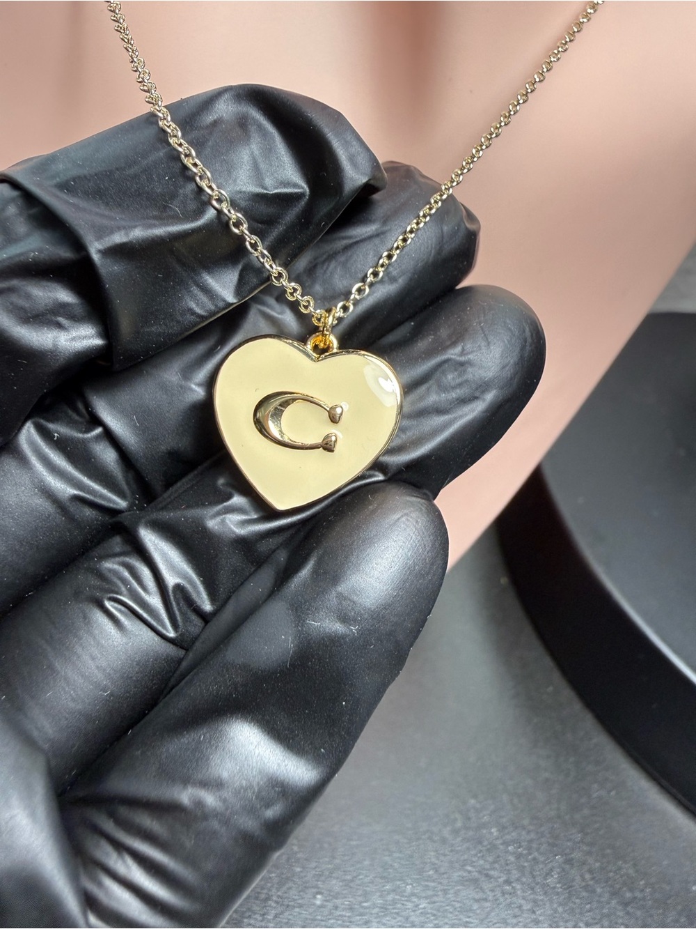 NWT Coach Gold Heart Pendant Necklace Signature C Charm Locket Style 16” + 2” - Picture 2 of 7